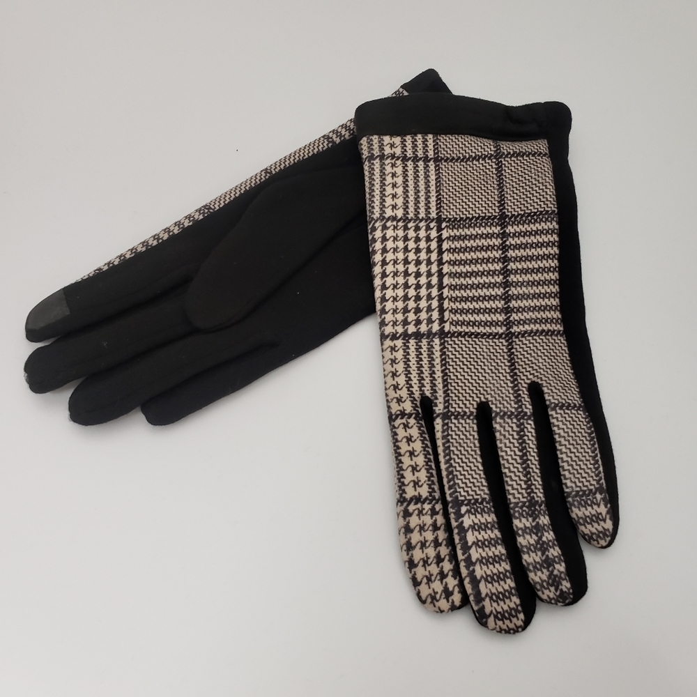 Black Plaid Ladies Gloves